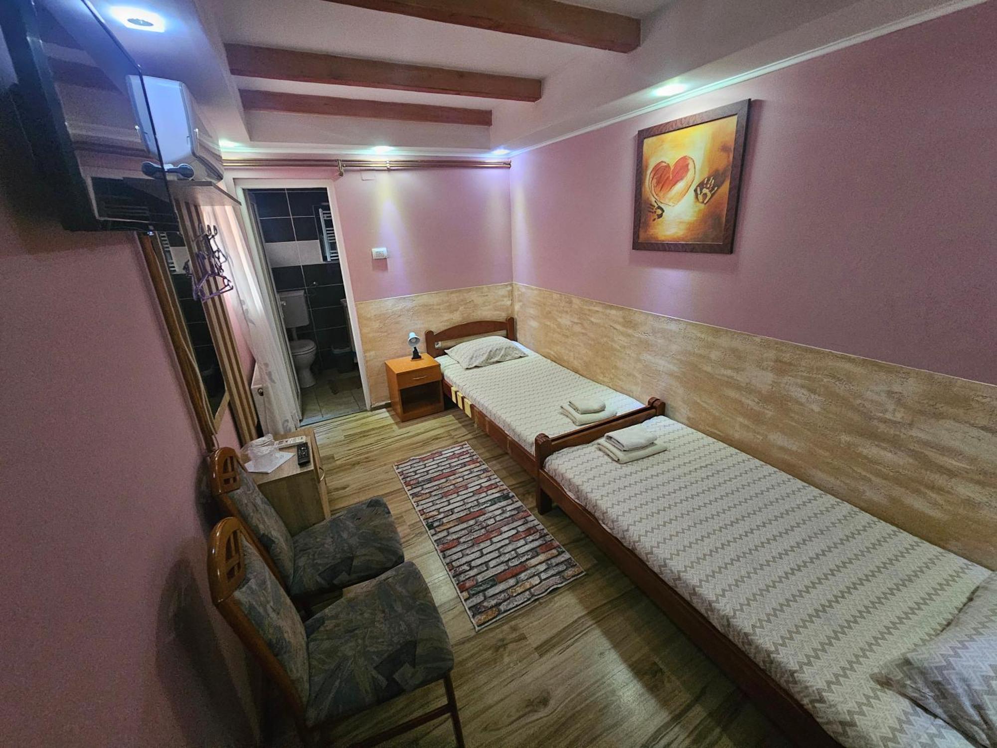 Prenociste Rooms Simke سوبوتيتْسا المظهر الخارجي الصورة