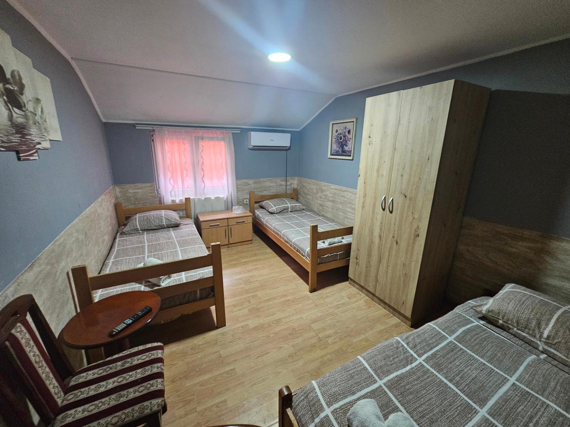 Prenociste Rooms Simke سوبوتيتْسا المظهر الخارجي الصورة