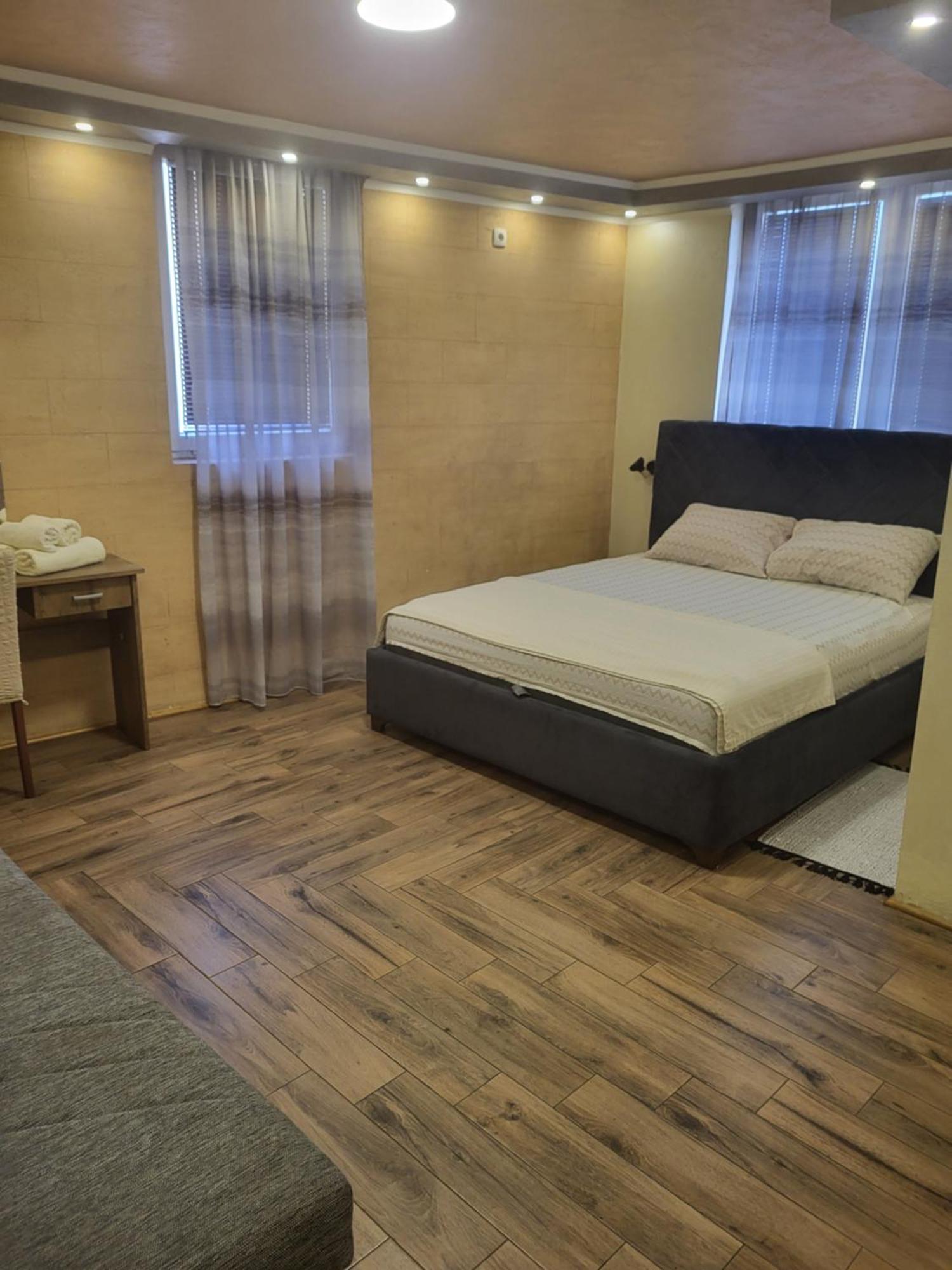 Prenociste Rooms Simke سوبوتيتْسا المظهر الخارجي الصورة