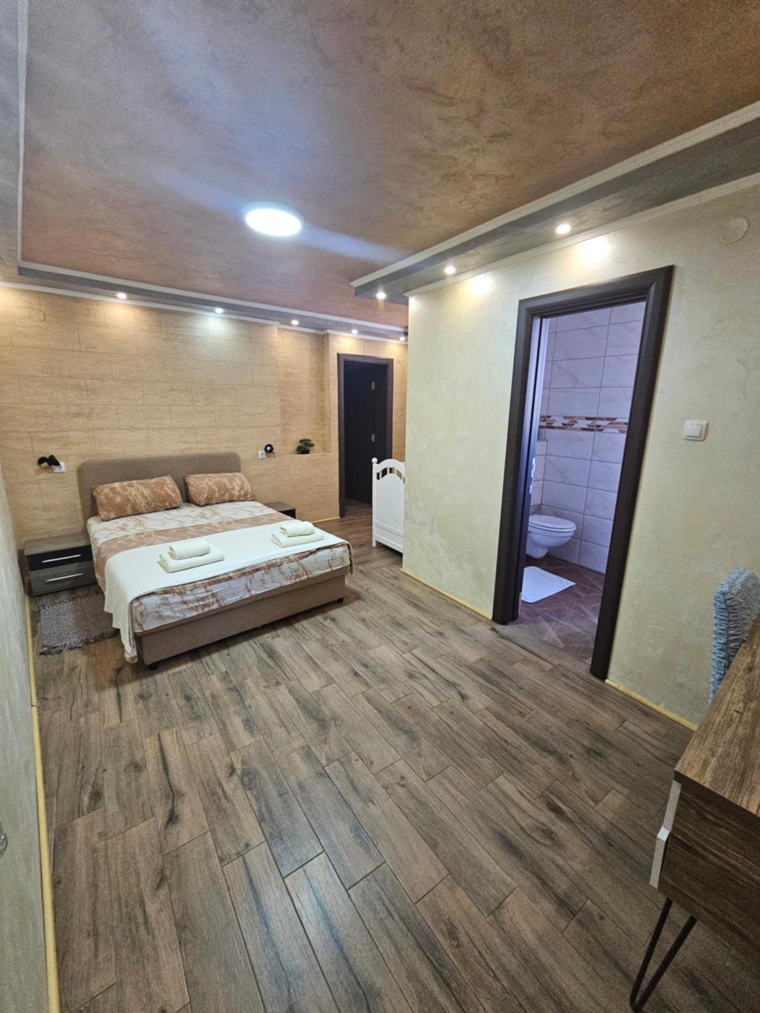 Prenociste Rooms Simke سوبوتيتْسا المظهر الخارجي الصورة